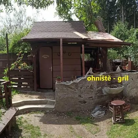 Karavan V Rosti
